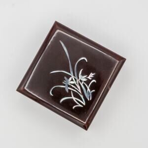 Decorative Brown Lacquerware Keepsake Jewelry Trinket Box Mother of Pearl Inlay